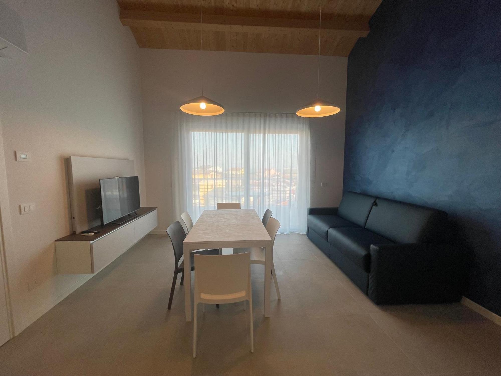 Woody Green Penthouse Sea View - Agenzia Cocal Καόρλε Εξωτερικό φωτογραφία